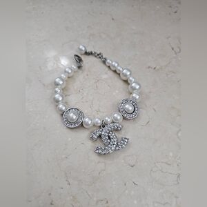 Pearl Beaded Bracelet with Crystal Logo Charm - White